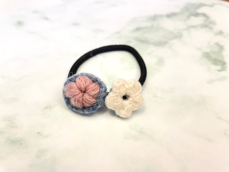 泡芙花卉立體花花頭飾髮圈 - 髮圈/髮夾 - 棉．麻 多色