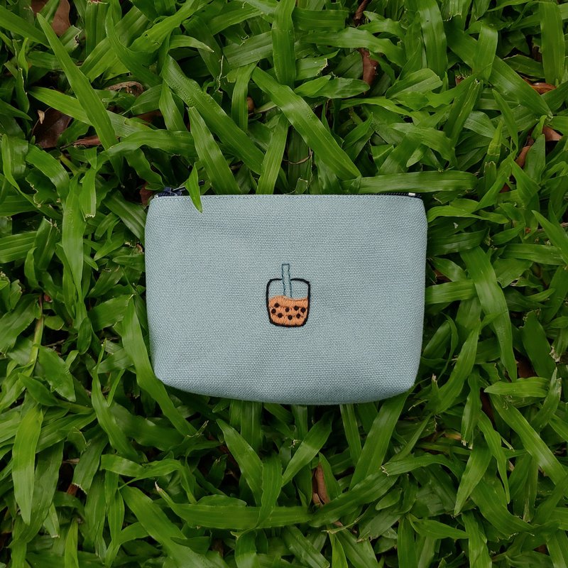 Embroidery/ coin purse/ pearl milk - กระเป๋าใส่เหรียญ - วัสดุอื่นๆ 