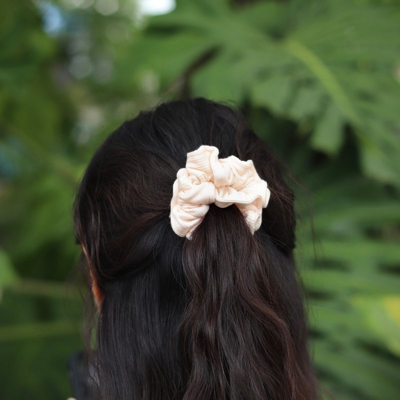 Cream-peach scrunchies - (KHLEUN) - Hair Accessories - Other Materials 