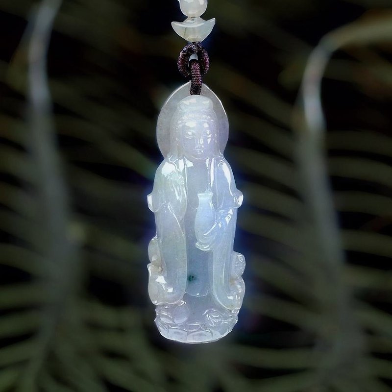 Ice type jadeite vase Guanyin Bodhisattva | Natural Burmese jade jade A goods | Gifts - Necklaces - Jade Multicolor