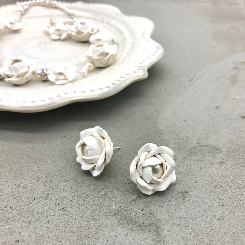 Leather Rose Pearl Jewelry Earrings - Earrings & Clip-ons - Genuine Leather White