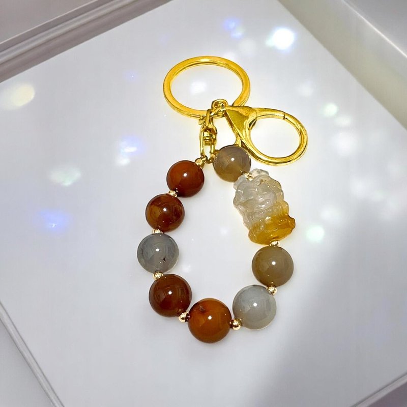 靈韻守護吊飾 玉化阿拉善 優雅鹿女神 平安能量款 聖誕禮物 交換 - 吊飾/掛飾 - 玉石 咖啡色