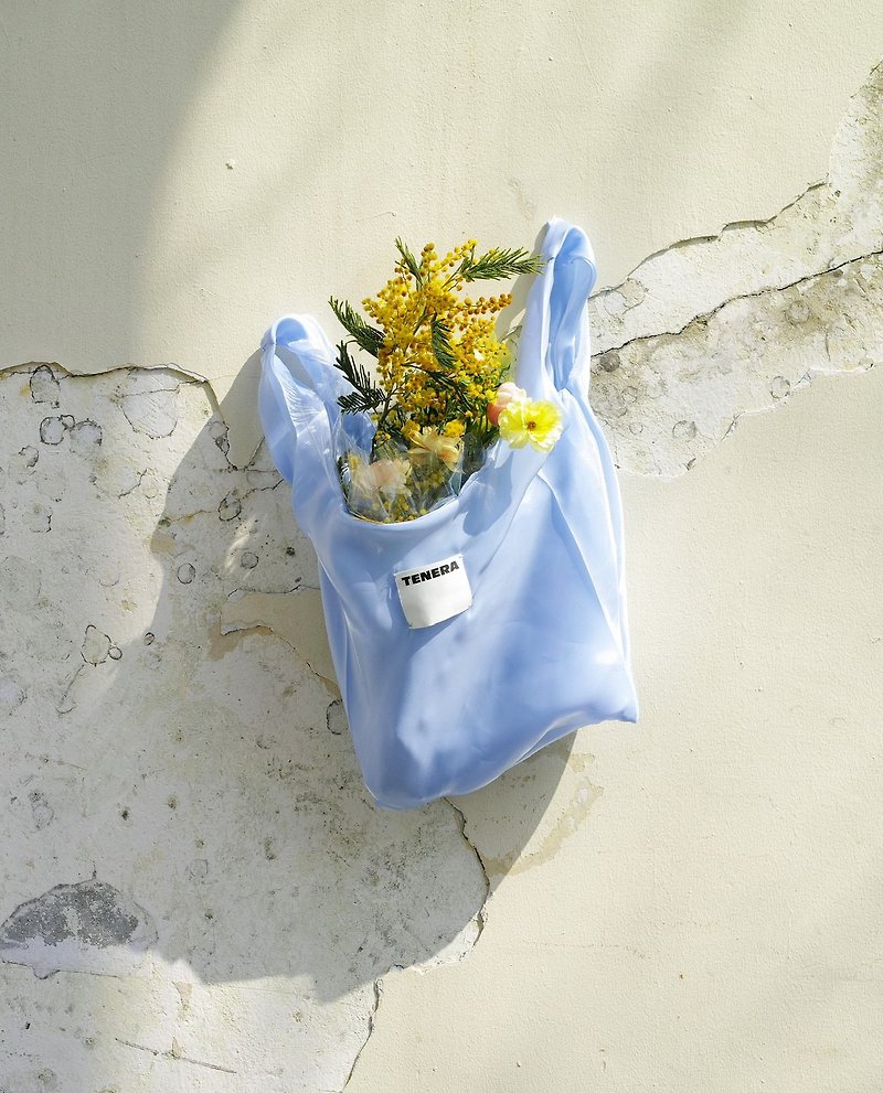 【TENERA】再生環保購物袋-冰藍色 溫柔風格 手提包 - 手提包/手提袋 - 聚酯纖維 藍色