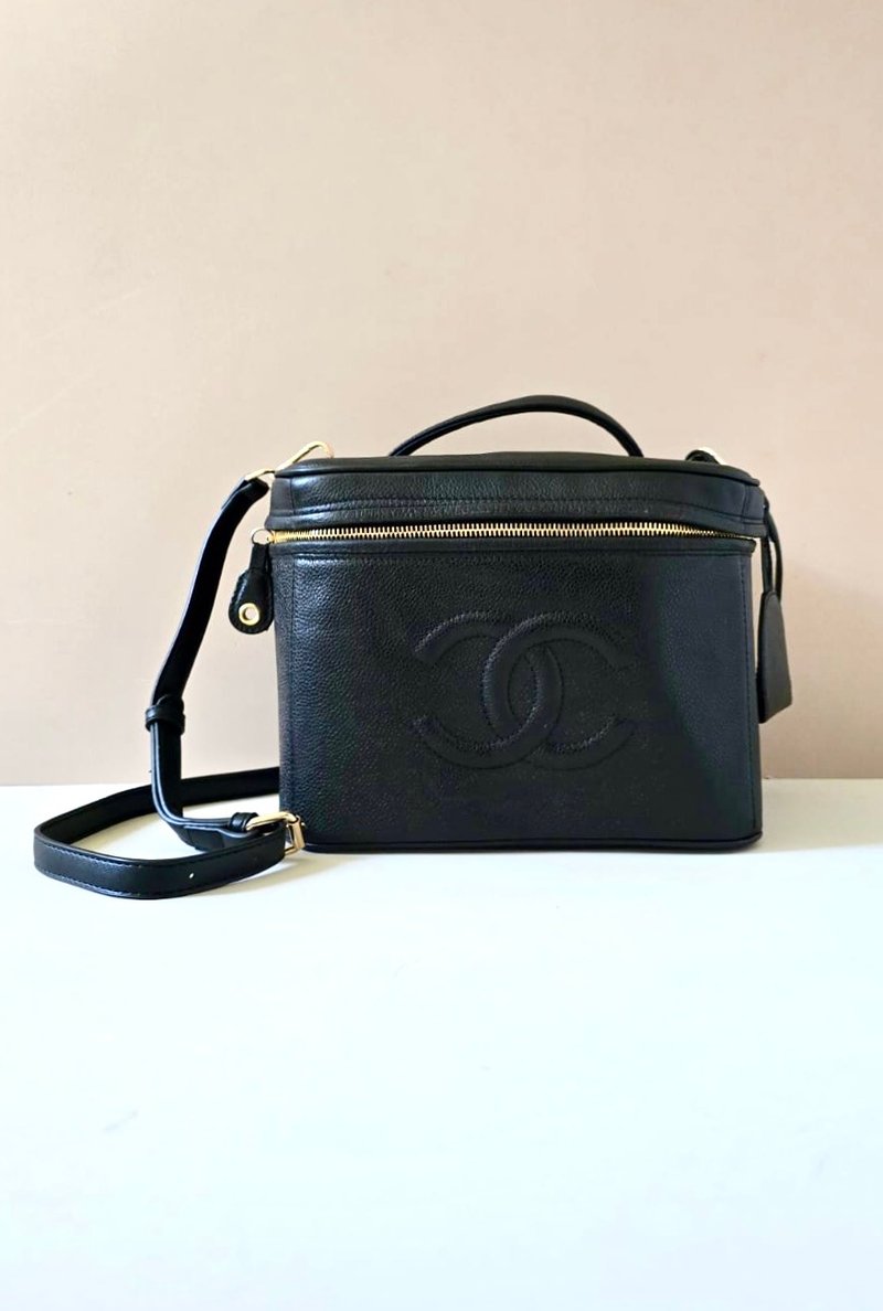 絕版古董包 Chanel黑色魚子醬化妝盒子包 斜背包 側背包 單肩包 - 側背包/斜背包 - 真皮 黑色
