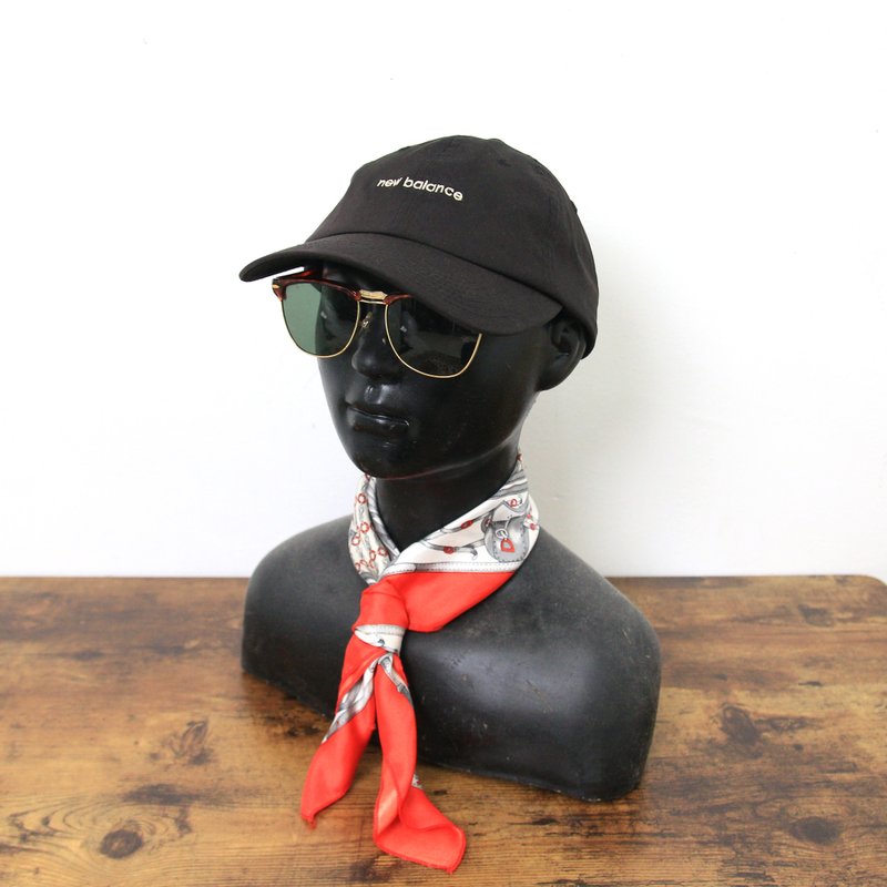 Back to Green:: 經典品牌帽款 new balance vintage cap - 帽子 - 聚酯纖維 
