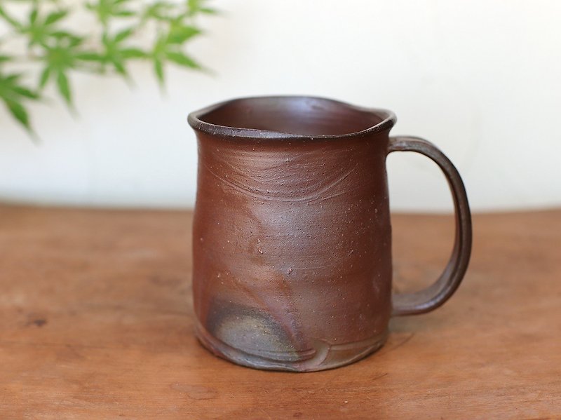 Bizen beer mug b5-052 - Pottery & Ceramics - Pottery Brown
