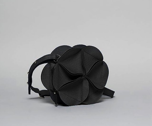 【ELEMOOD 】ブロッサム ピンク　ウエストバッグ　ポシェット 2WAY BLOSSOM 2wayオーバルショルダー/ウエストバッグ - ショップ