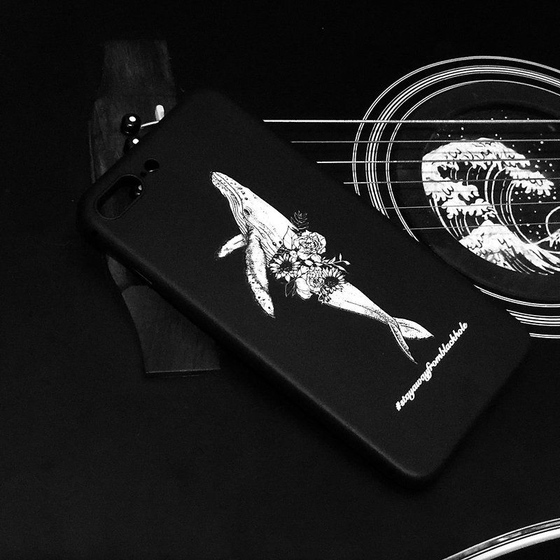 iPhone case (whale) - อื่นๆ - พลาสติก สีดำ
