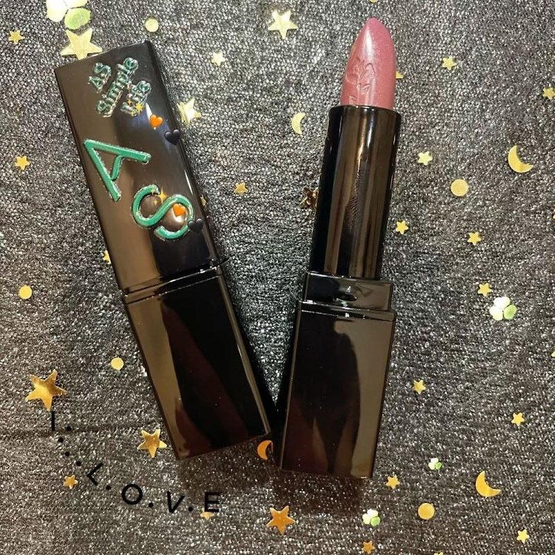 [Matte Lipstick-Charming Purple] Moisturizes lips, smoothes lip lines, refreshes color, Made in Macau, Leersheng - Lip & Cheek Makeup - Other Materials 