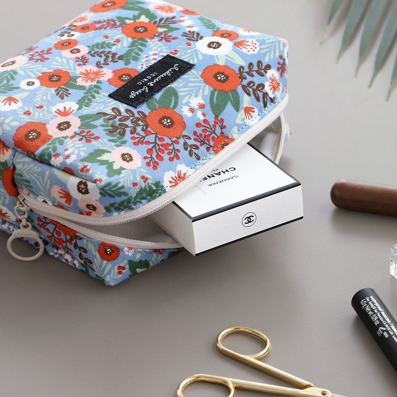 Iconic Travel Accessories - Small Embossed Cotton Cosmetic Bag - Bloom, ICO88806 - Toiletry Bags & Pouches - Cotton & Hemp Multicolor