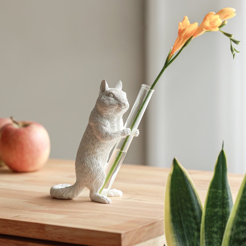 haoshi Good Design Chipmunk Flower Arrangement - Handheld 02 - เซรามิก - เรซิน 