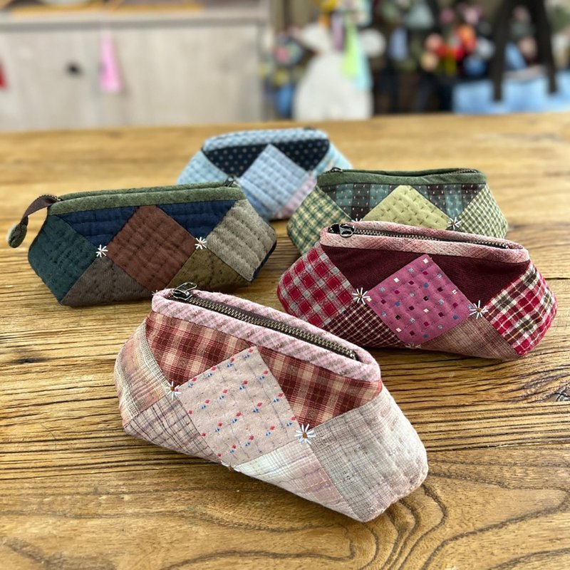 diy拼布筆袋手工資料布藝收納包文具袋禮物半成品 - 鉛筆盒/筆袋 - 棉．麻 