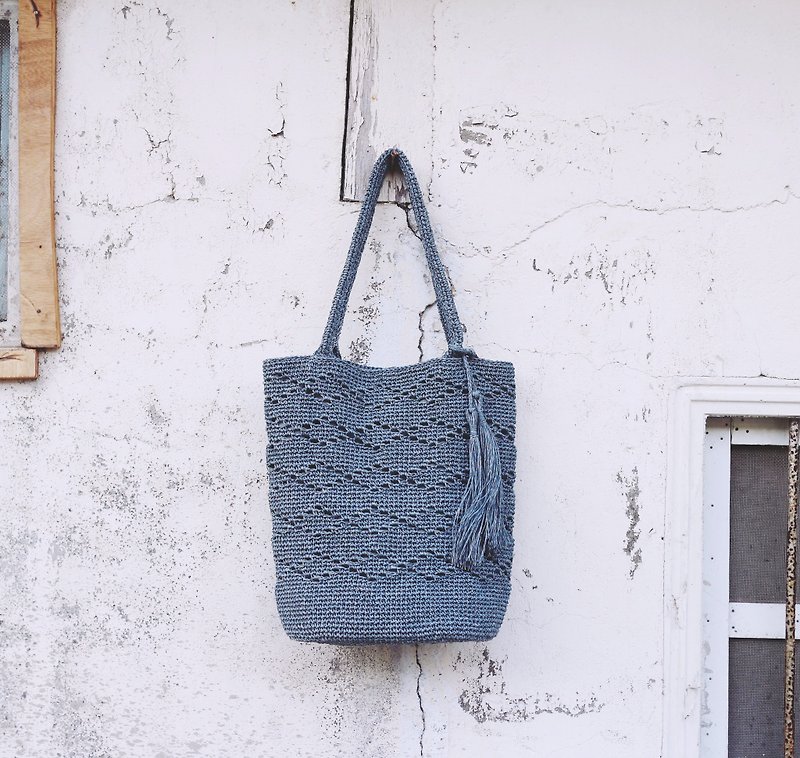 【訂製】Handmade手工編織/紙草繩編織肩背包/購物袋/流蘇 - 手袋/手提袋 - 紙 藍色