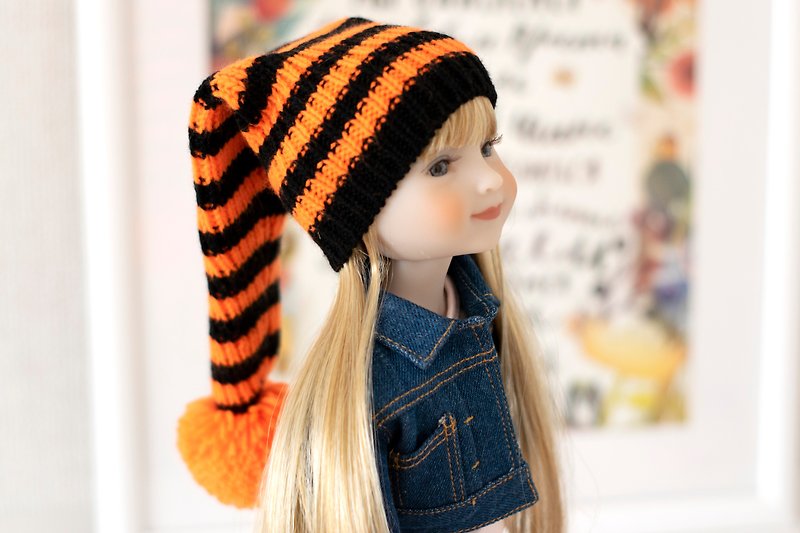 Orange striped hat for doll Ruby Red Fashion Friends, Halloween costume, 娃娃帽
