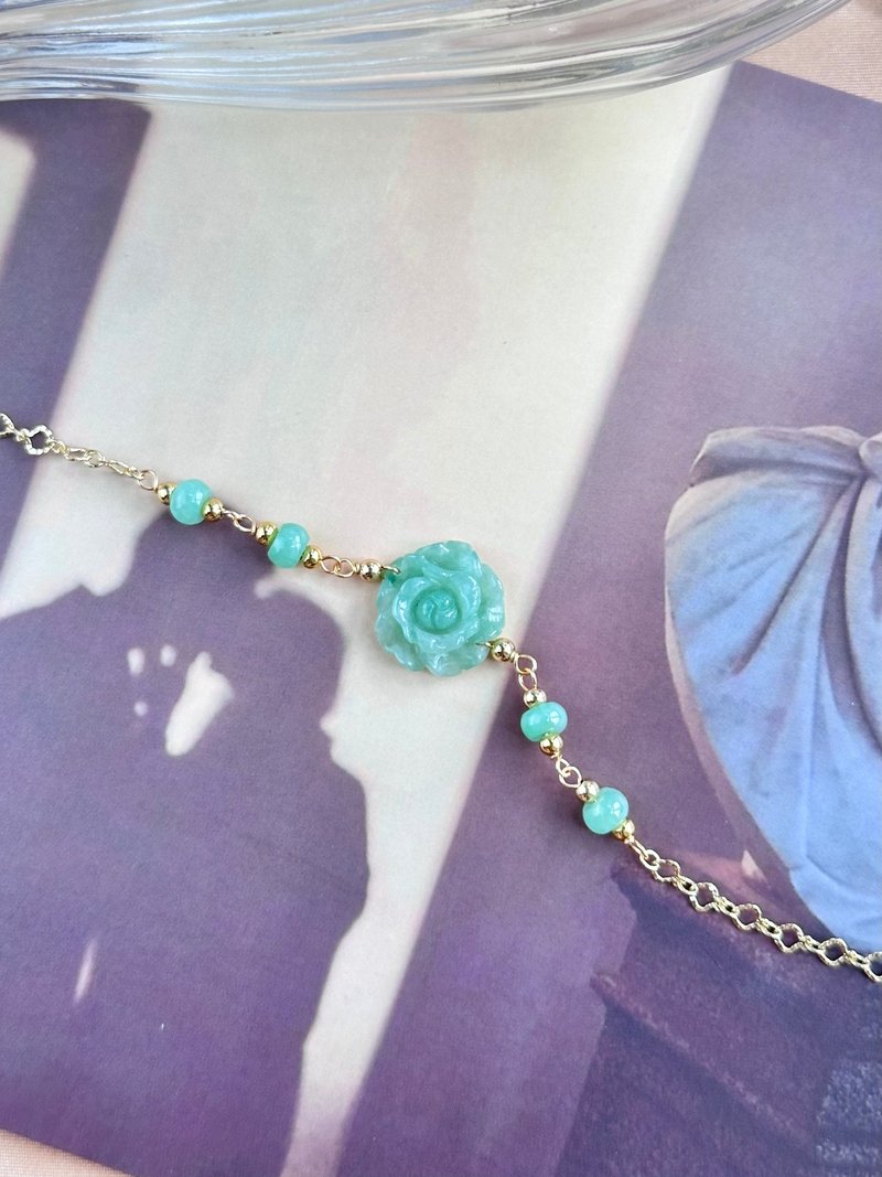 Ice fruit green peony jade bracelet | natural Burmese jadeite - สร้อยข้อมือ - หยก สีทอง