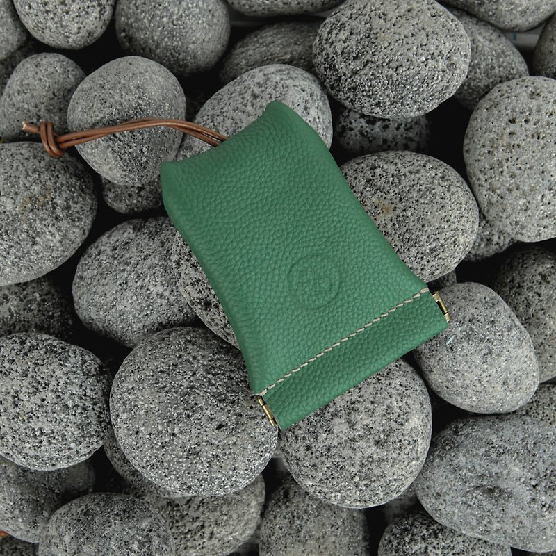 Large-capacity leather key case with bullet pocket-green lychee pattern (Valentine's day, birthday gift) - ที่ห้อยกุญแจ - หนังแท้ สีเขียว