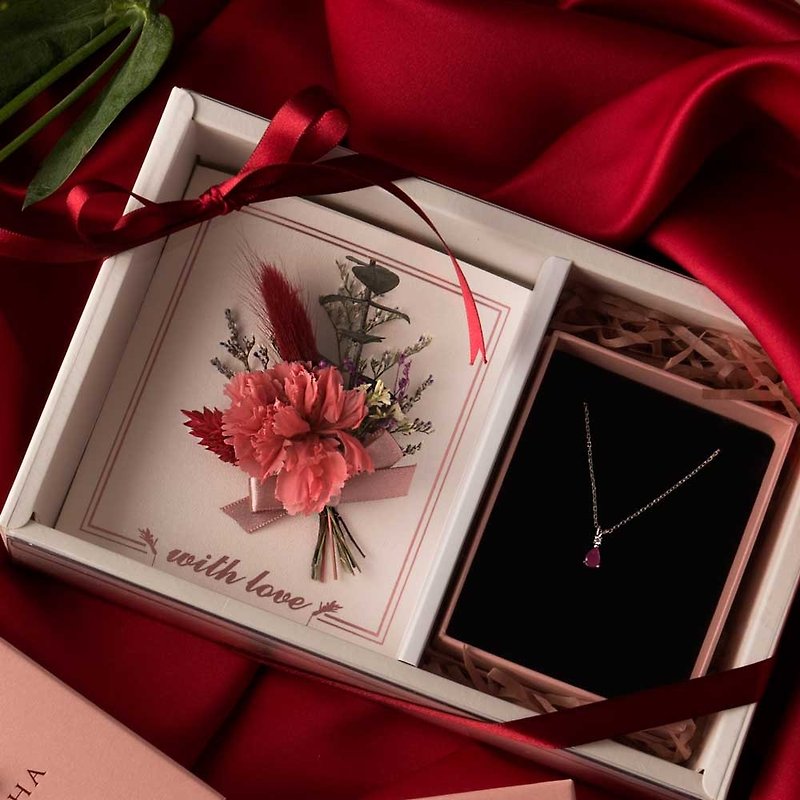 Carnations Natural Flower Pink Ruby Necklace Gift Set - Card Style - สร้อยคอ - โลหะ สีเงิน