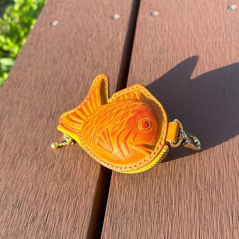 皮革鯛魚燒造型零錢包 - 零錢包/小錢包 - 真皮 卡其色