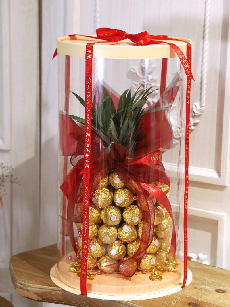 金莎鳳梨禮盒 開幕禮 居家擺設 年節送禮 喜氣招財 - 擺飾/家飾品 - 其他材質 紅色