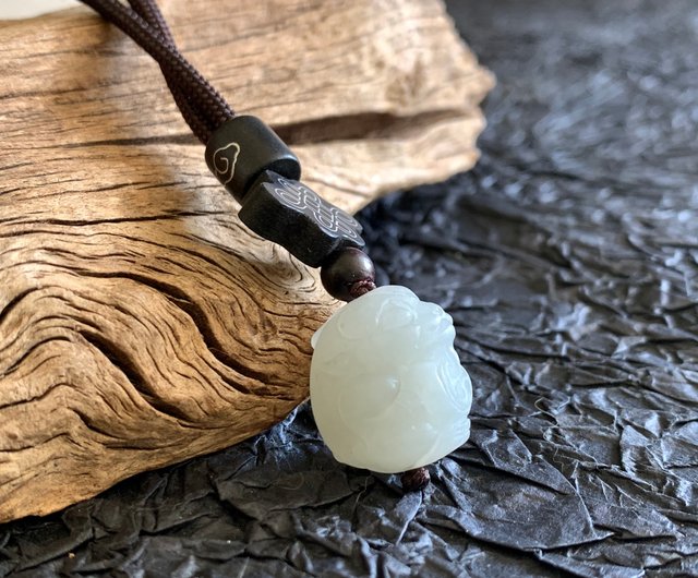 貔貅 天然石ネックレス/ 翡翠 Pure Jade Crystal Shop ～無料奉献～天然賀天翡翠スモーク