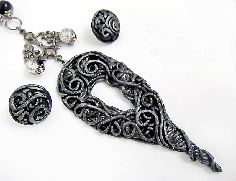 Pagan pendant earrings Wicca jewelry set Esoteric pendant Magical black pendant - 長頸鍊 - 黏土 黑色