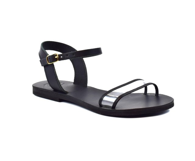 Yves Saint Laurent YSLの見事なアンクルラップサンダル