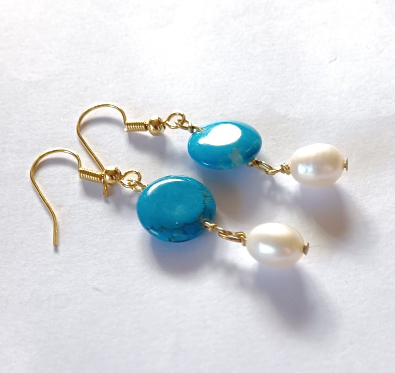 Turquoise and Pearl Earring - ต่างหู - เครื่องประดับพลอย 