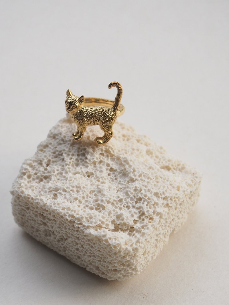 Standing Cat Ring, 925 Sterling Silver, Cat Ring, Silver Ring. - 戒指 - 其他材質 金色
