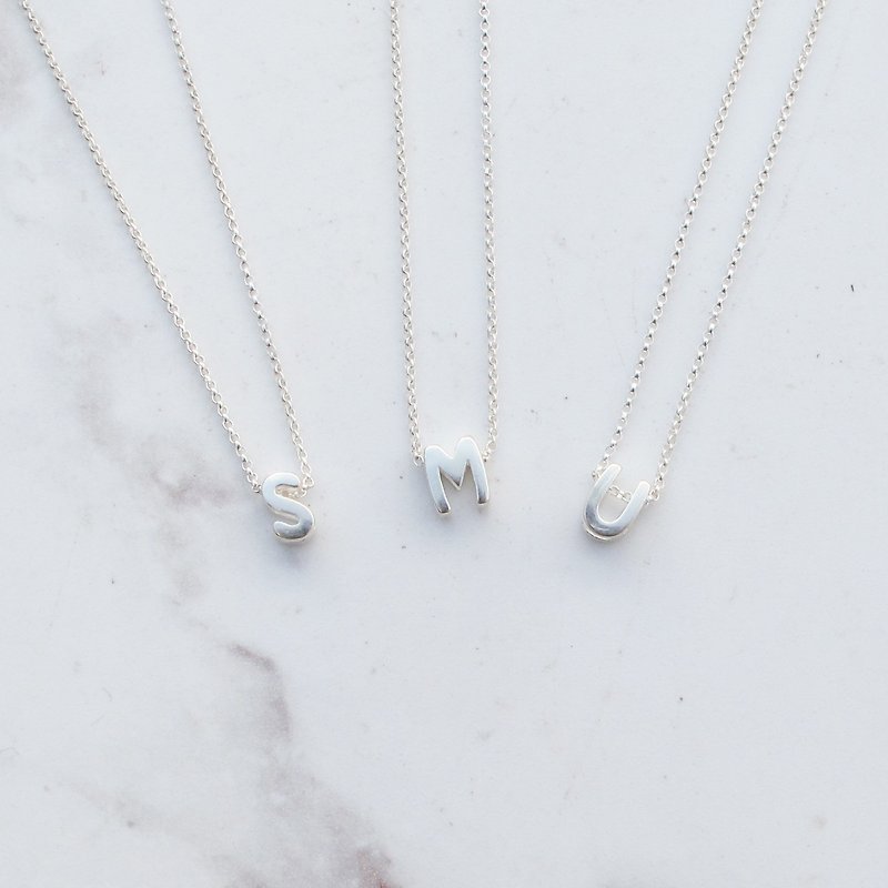 Big staff Taipa [manually made] mini × arc × English single letter × sterling silver necklace - สร้อยคอ - เงินแท้ สีเงิน