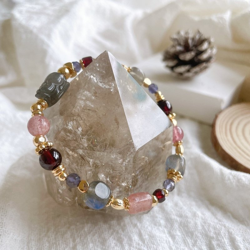 Charming You | Lucky Labradorite Garnet Stone Crystal Good Luck Crystal Design Bracelet - Bracelets - Crystal 