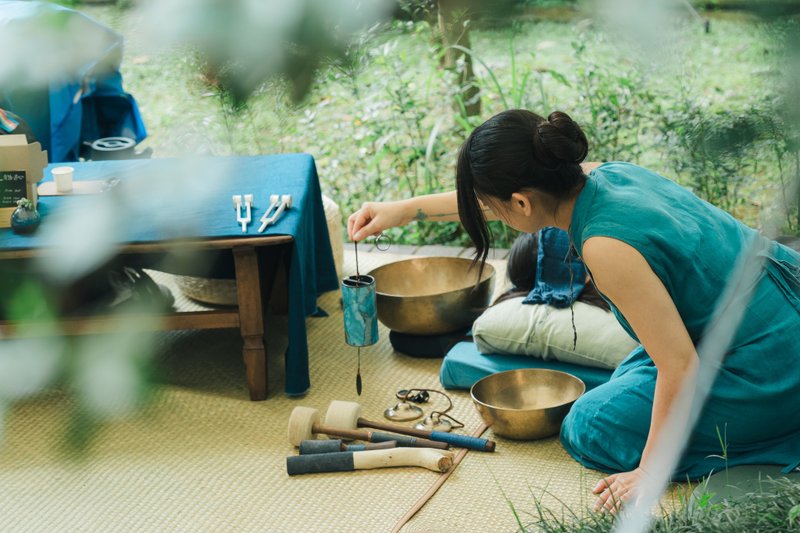 Singing bowl close to the heart·one-on-one sound therapy massage - Photography/Spirituality/Lectures - Other Materials 