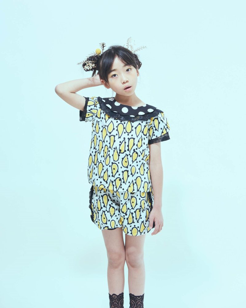 Drop shirt with frill collar yellow - เสื้อยืด - ผ้าฝ้าย/ผ้าลินิน สีเหลือง