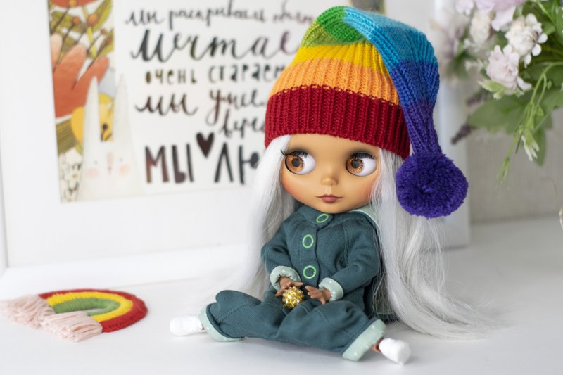 Rainbow striped hat for dolls Blythe, Pullip, knitted cap with a pompom, BJD - 公仔/玩偶 - 羊毛 多色