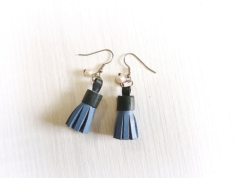 POPO│ blue tassel earrings series │ │ lake blue leather │ - Earrings & Clip-ons - Genuine Leather Blue
