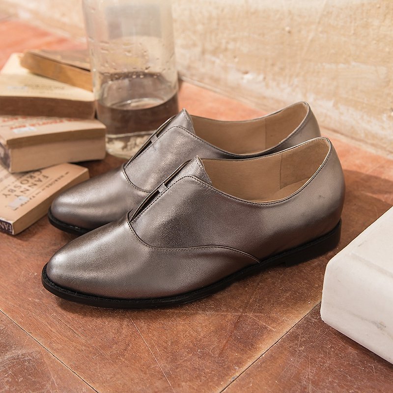 Starry sky Silver oxford shoes in leather without straps