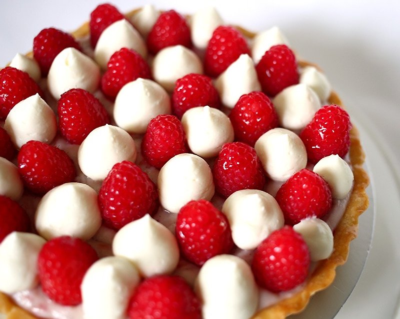 Raspberry Crème Chantilly tart - Savory & Sweet Pies - Fresh Ingredients 