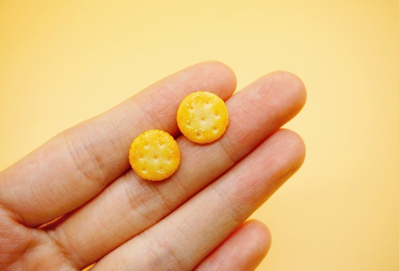 MoonMade Handmade Polymer Clay Miniature Biscuit Stud Earrings, S925 Sterling Silver Mini Snack Earrings - ต่างหู - ดินเหนียว สีเหลือง