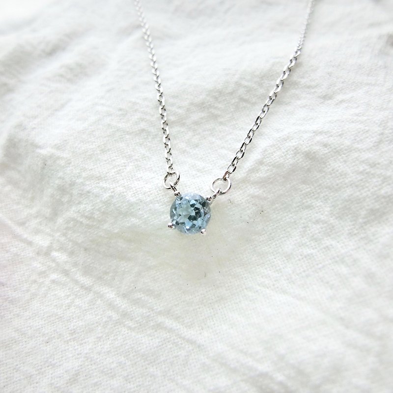 Blue Stone Sterling Silver necklace clavicle claw set design - สร้อยคอทรง Collar - เครื่องเพชรพลอย สีเงิน