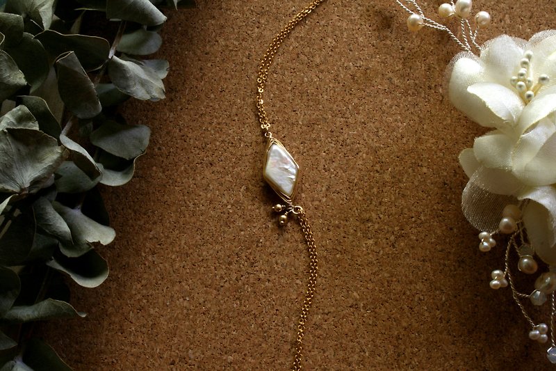 Special diamond baroque pearl bracelet natural stone custom length ~ the best me - สร้อยข้อมือ - ไข่มุก ขาว
