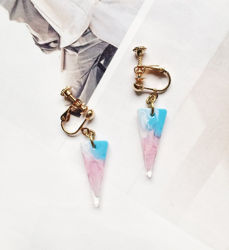 La Don - Long Inverted Triangle Powder Blue Ear Pin / Ear Clip - Earrings & Clip-ons - Acrylic Pink