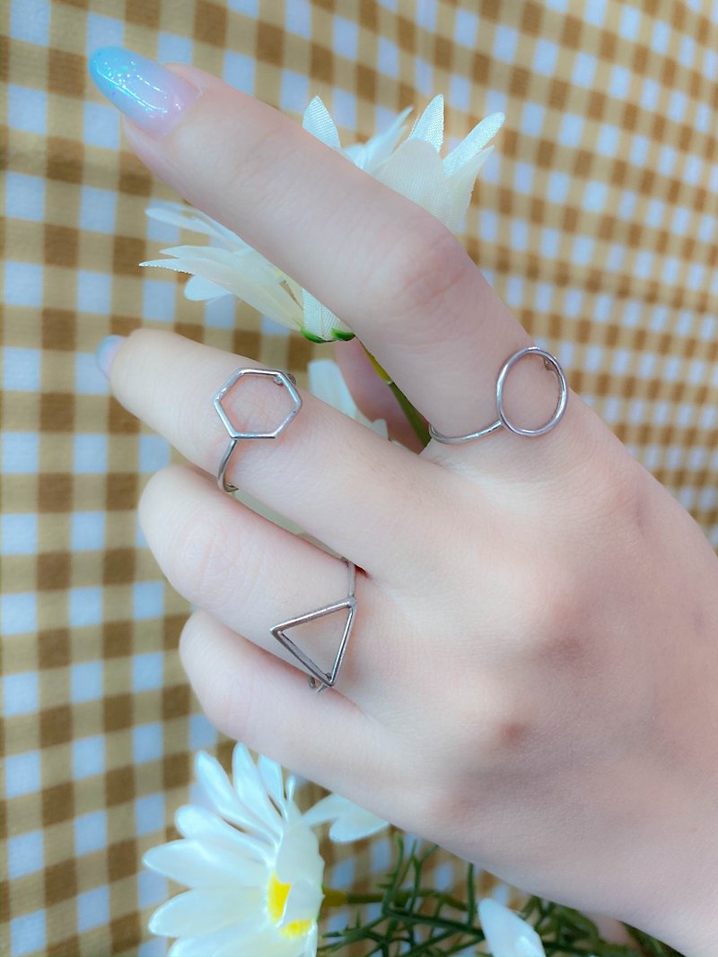 เงินแท้ แหวนทั่วไป สีเงิน - Sterling Silver Simplicity Ring