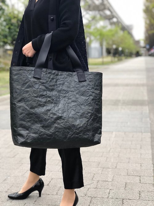 Essentials Tote Bag made from recycled bottles - La Industria Handmade