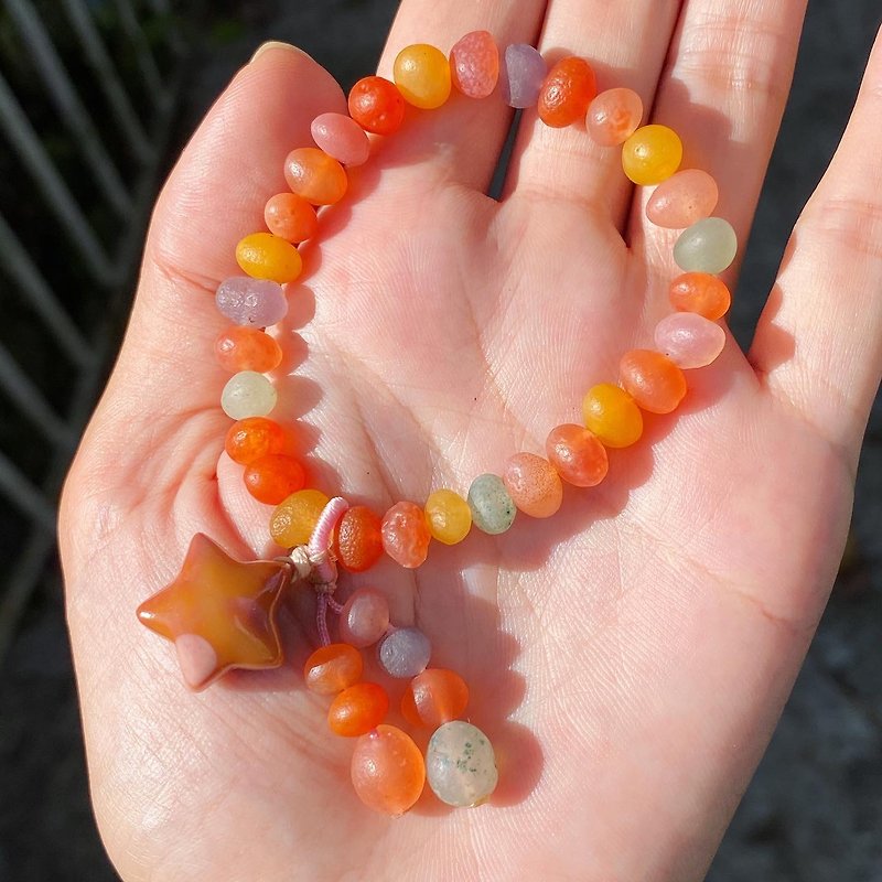 【Lost and find】Natural stone Gobi agate candy star bracelet - สร้อยข้อมือ - เครื่องเพชรพลอย 