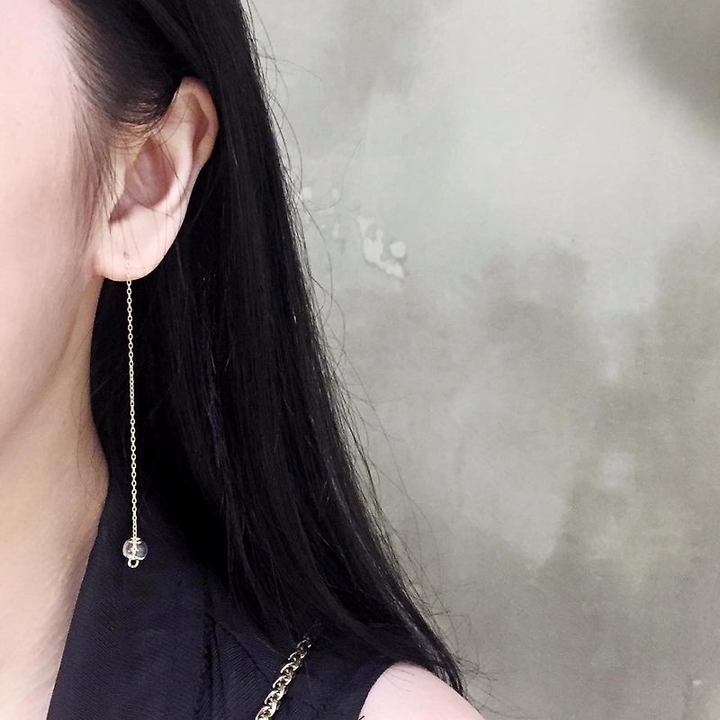 ARIA － Tiny Glass Bubbles Long Chain Earrings - ต่างหู - แก้ว สีทอง