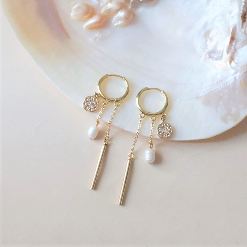 ALYSSA & JAMES natural pearl earrings Stone long - ต่างหู - เครื่องประดับพลอย สีทอง