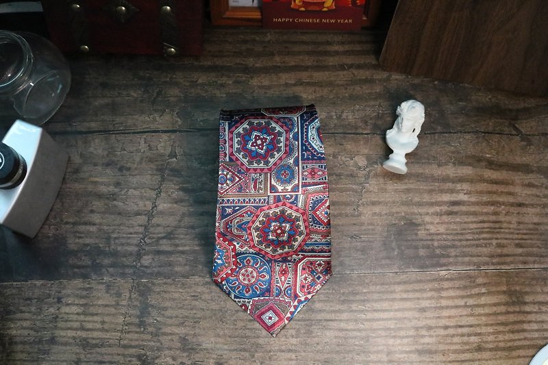 Purple Vintage tie silk antique pattern necktie - Ties & Tie Clips - Silk Purple