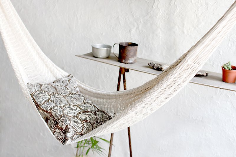 Cotton hand-woven hammock horizontal - ของวางตกแต่ง - ผ้าฝ้าย/ผ้าลินิน ขาว