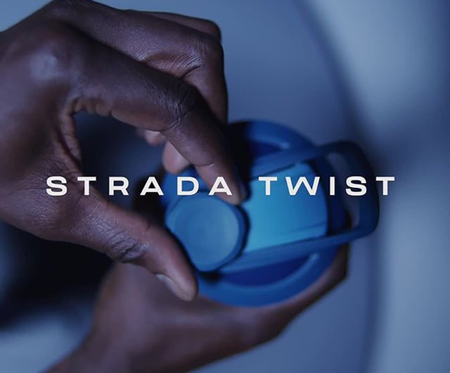  BlenderBottle Strada Twist Cap Shaker Cup Insulated