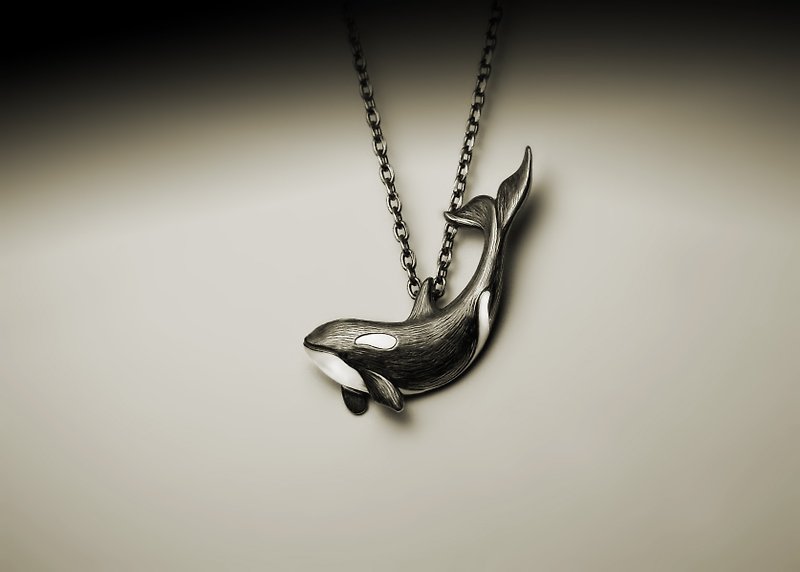 Killer Whale Necklace / Two-tone Series - สร้อยคอ - โลหะ สีเงิน
