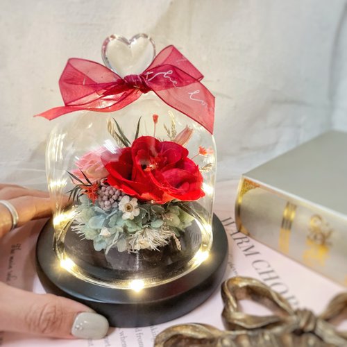 Hey Bonnie 芸格花藝 心繫於妳 愛心永生花玻璃盅罩LED花盅 情人節禮物 母親節禮物